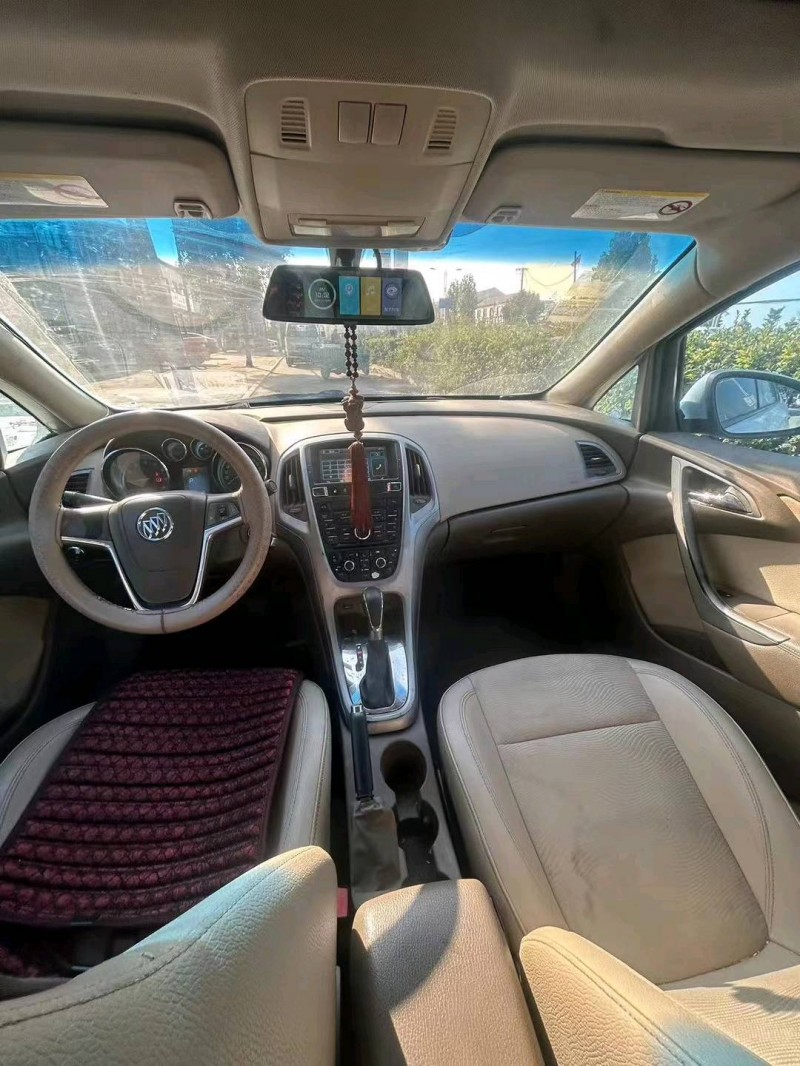 菏泽14年别克英朗5