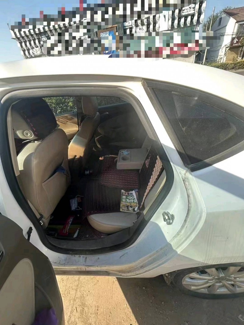 菏泽14年别克英朗6