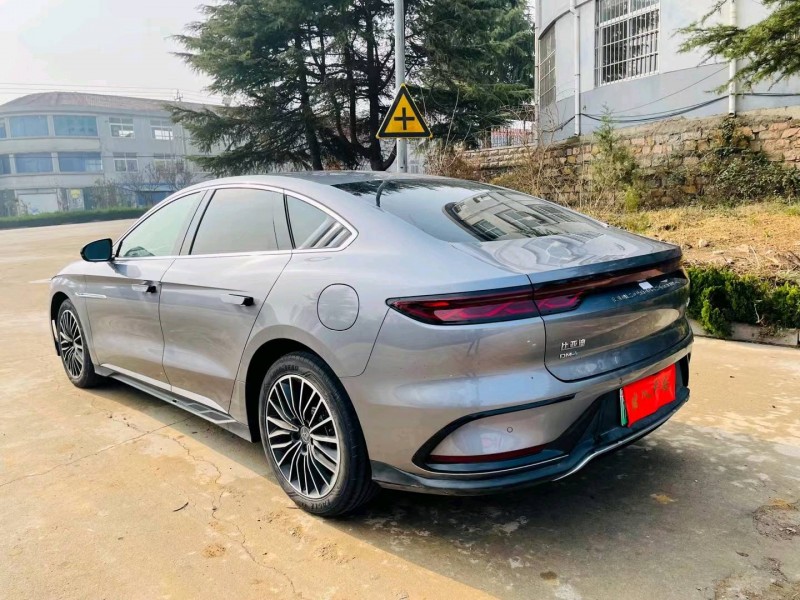 烟台23年比亚迪汉8