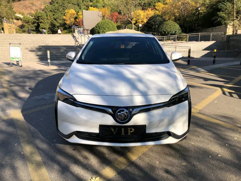 青岛23年别克微蓝1