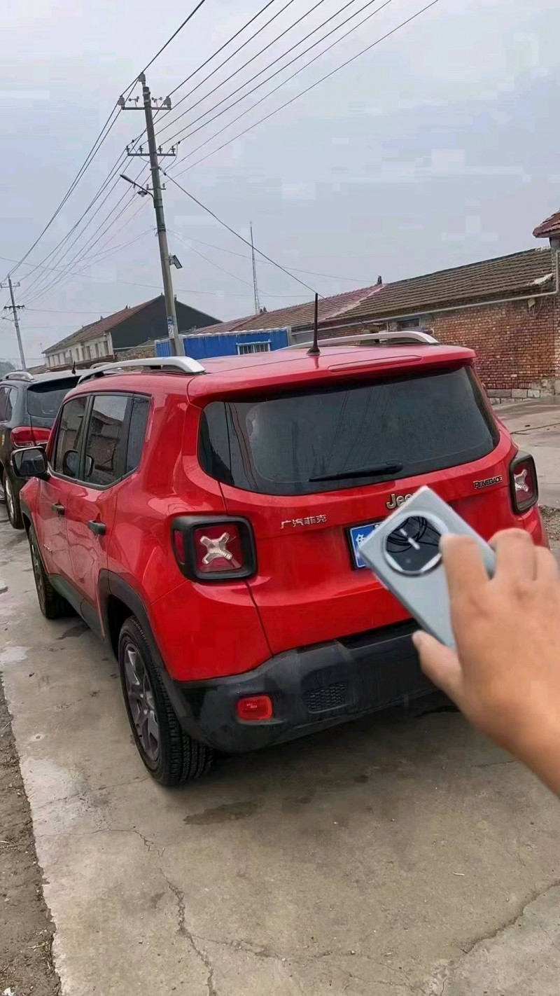 保定17年Jeep自由侠6