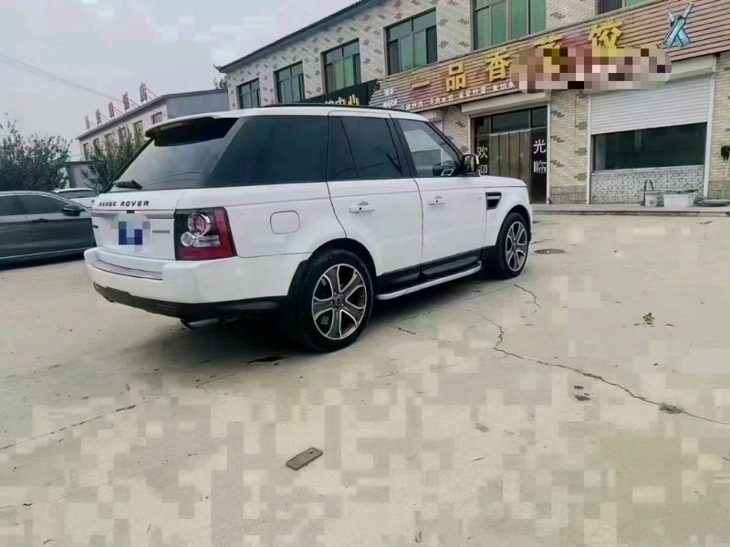保定12年路虎揽胜运动4
