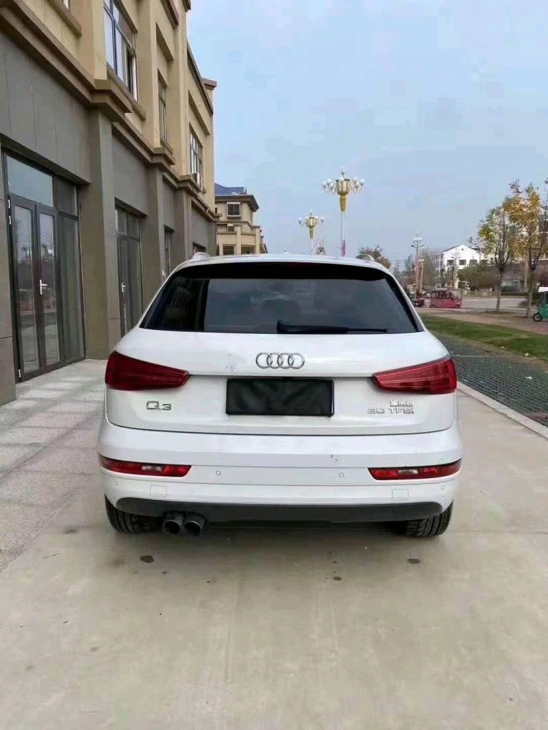 东营17年奥迪Q36
