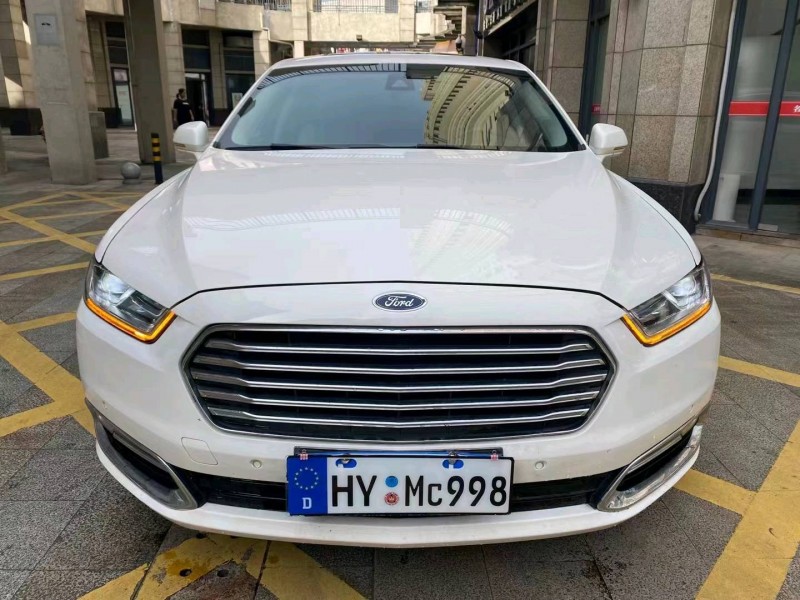 深圳18年福特金牛座1