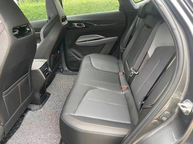 汕头23年长安汽车欧尚5