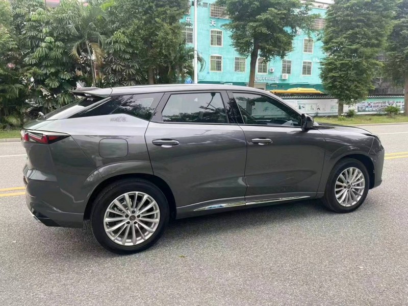 汕头23年长安汽车欧尚9