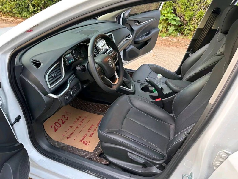 徐州22年别克英朗5