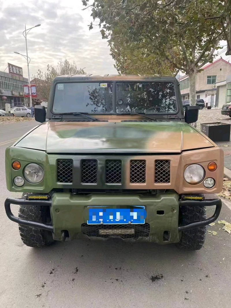 保定20年北汽制造勇士1