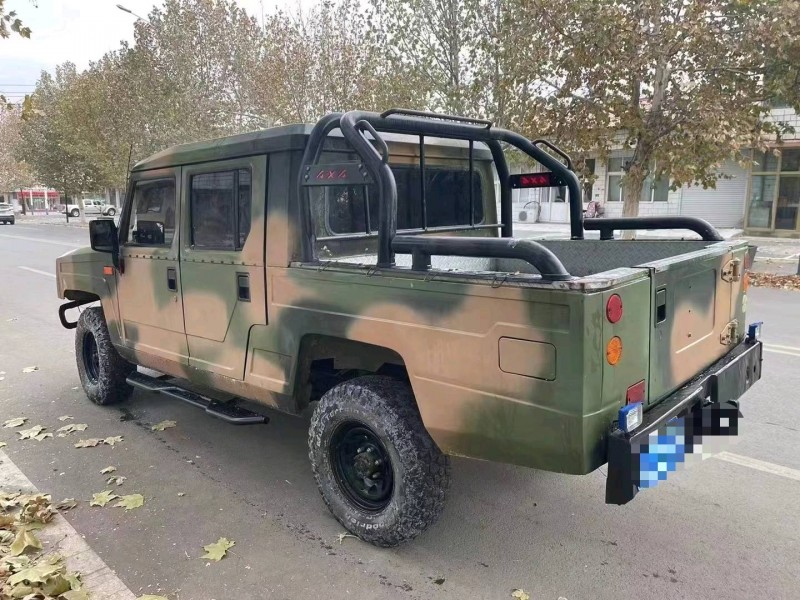 保定20年北汽制造勇士4