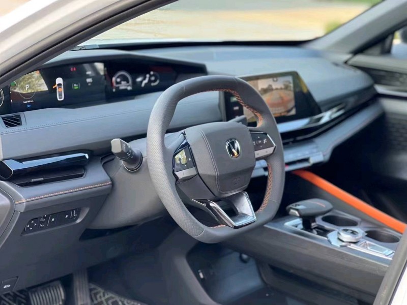 珠海23年长安汽车UNI-V4