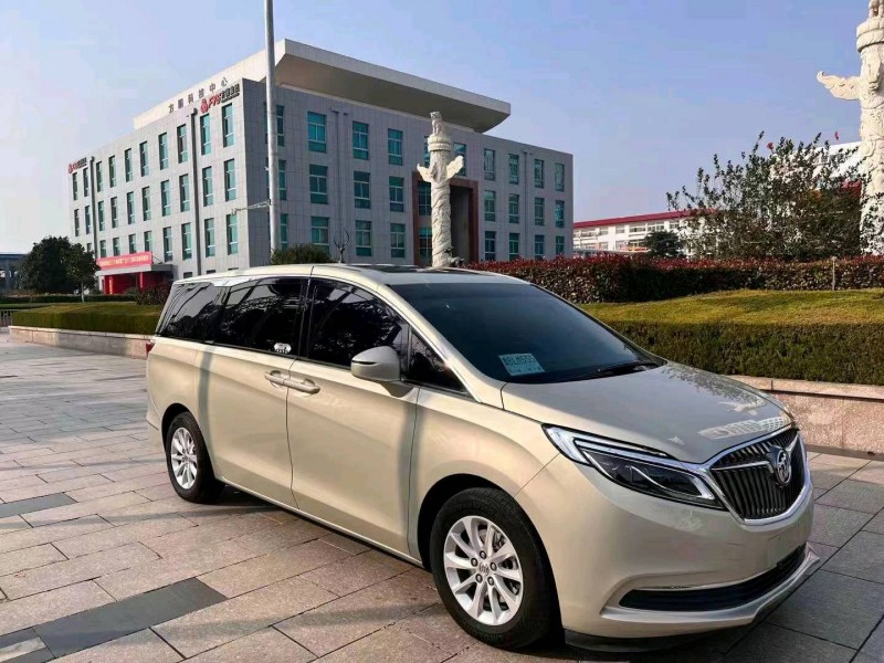 枣庄18年别克GL82