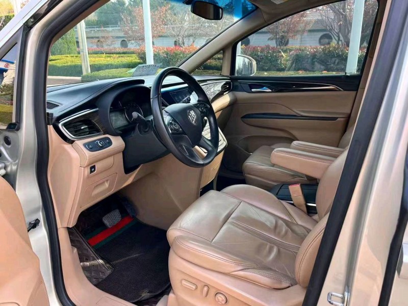 枣庄18年别克GL89