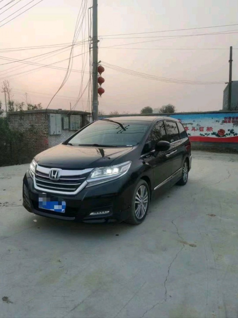 东营17年本田艾力绅8