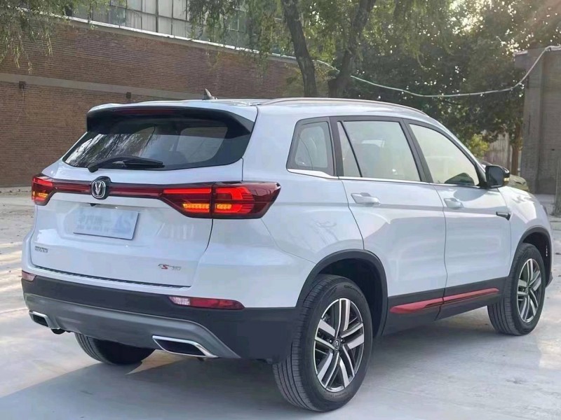 汕头23年长安汽车CS758