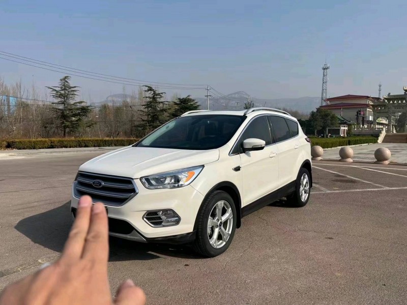 枣庄17年福特翼虎2