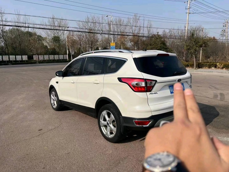 枣庄17年福特翼虎4