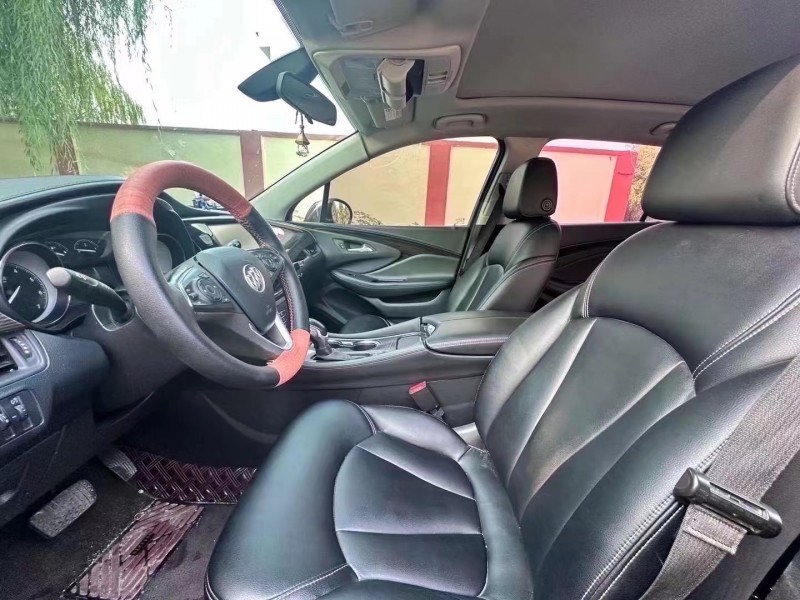 青岛19年别克昂科威6