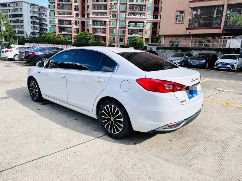 汕头18年众泰Z5606