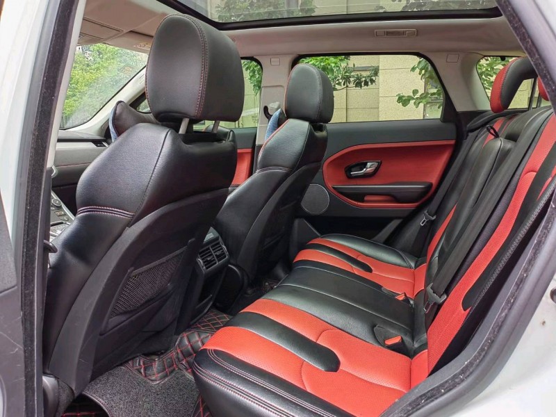 苏州14年路虎极光5