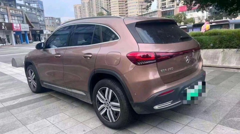 湖州22年奔驰EQA4