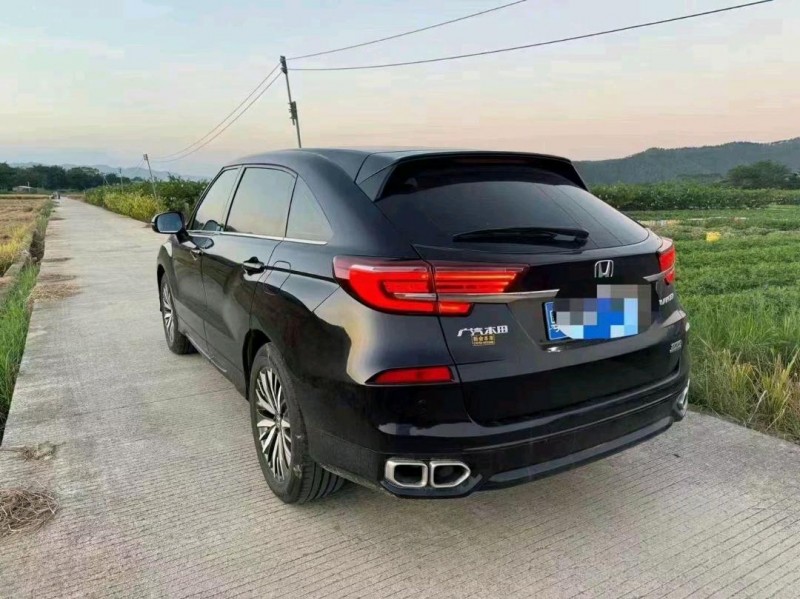 汕头21年本田冠道3