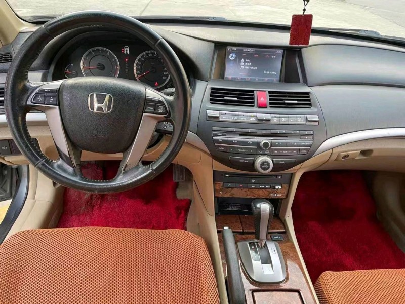 邯郸12年本田雅阁7