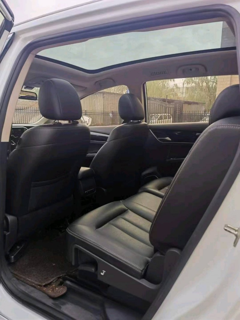 潍坊18年比亚迪宋MAX5