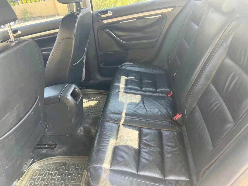 潍坊11年大众速腾4