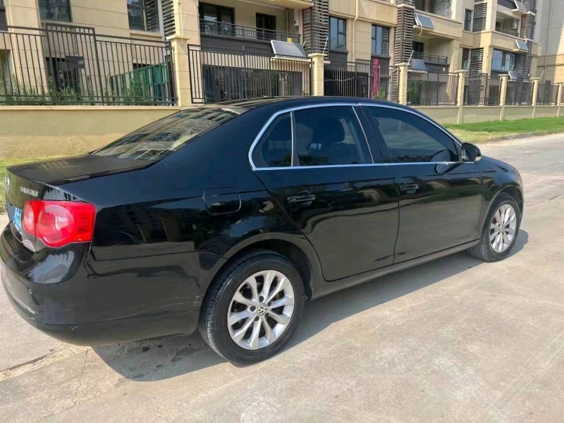 潍坊11年大众速腾6