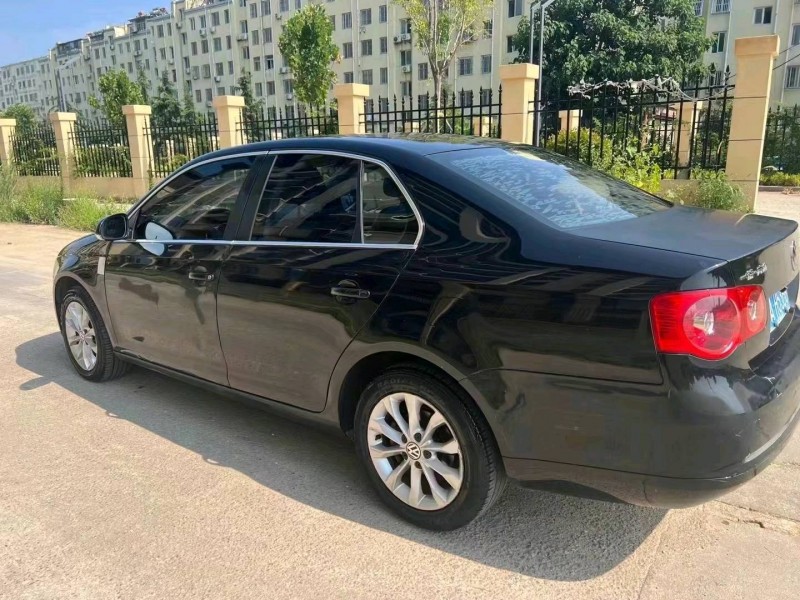 潍坊11年大众速腾7