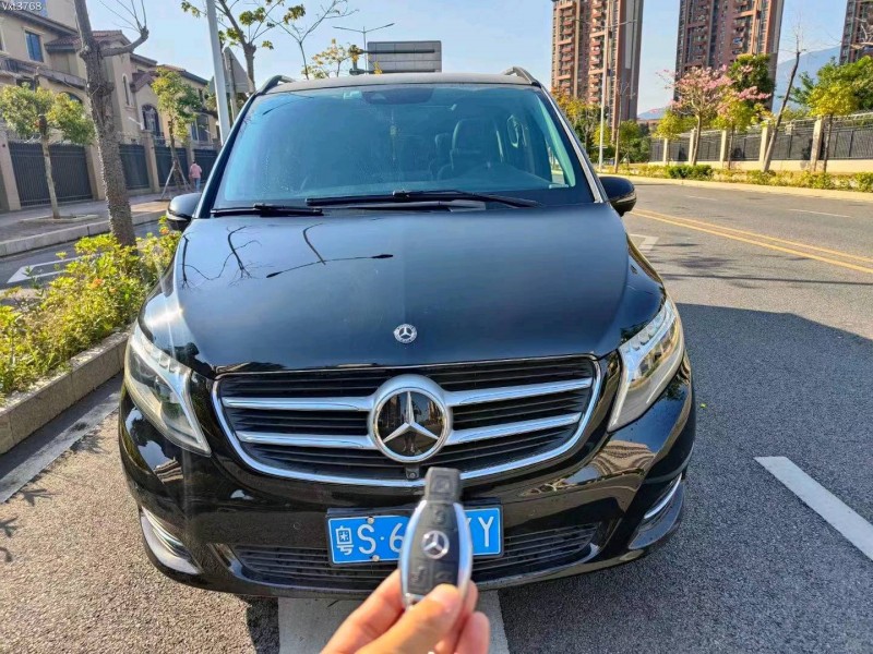 珠海17年奔驰V1