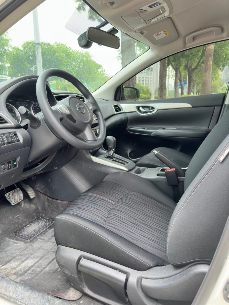 东莞23年日产轩逸6