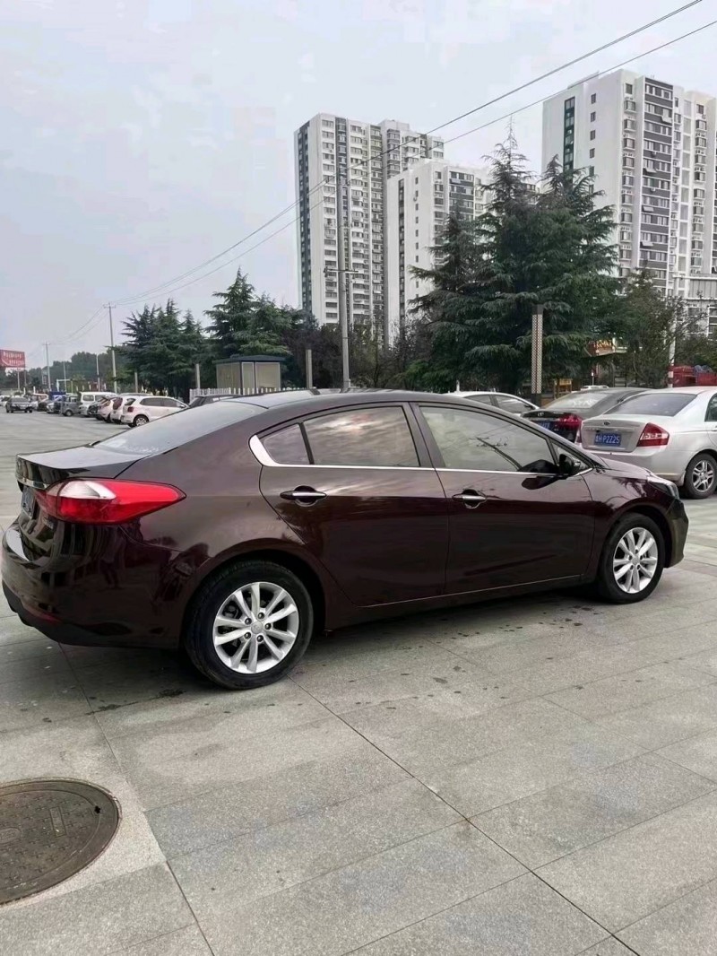 济宁17年起亚K38