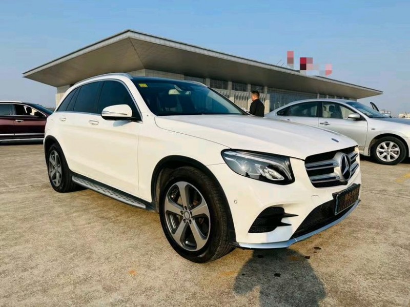 东莞17年奔驰GLC3