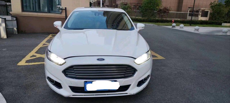 济宁13年福特蒙迪欧1