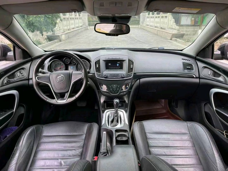 嘉兴14年别克君威8