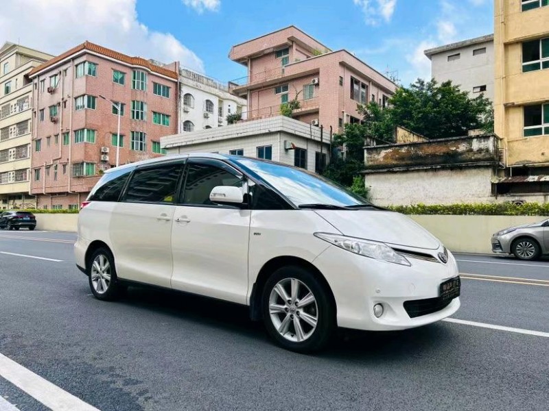 东莞13年丰田格瑞维亚3