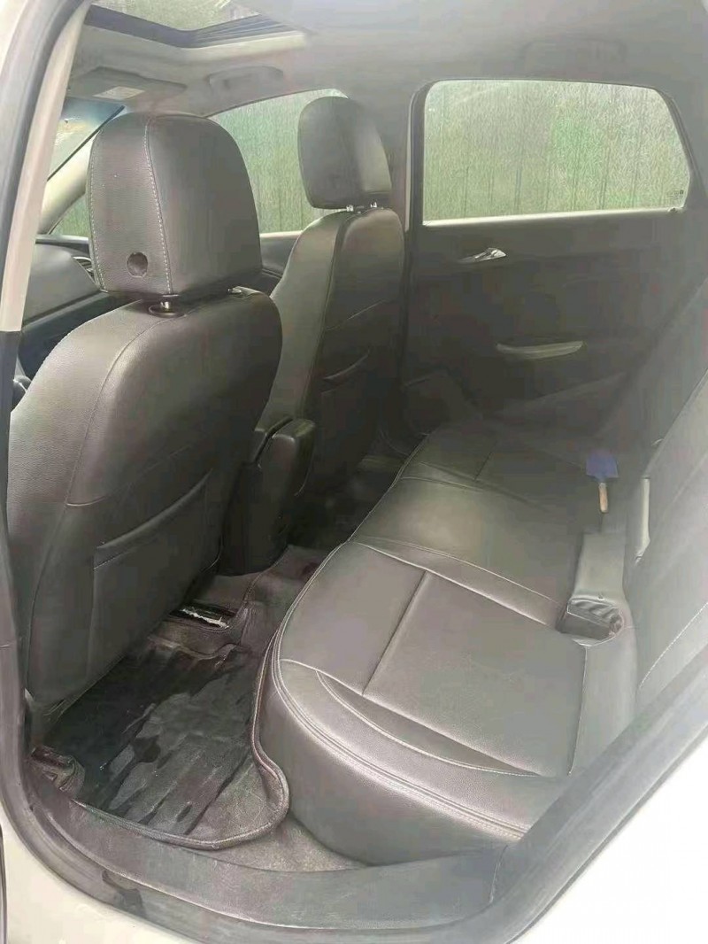 济宁14年别克英朗4