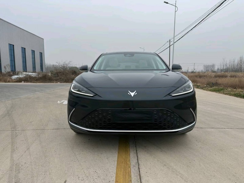 徐州23年极狐汽车阿尔法1