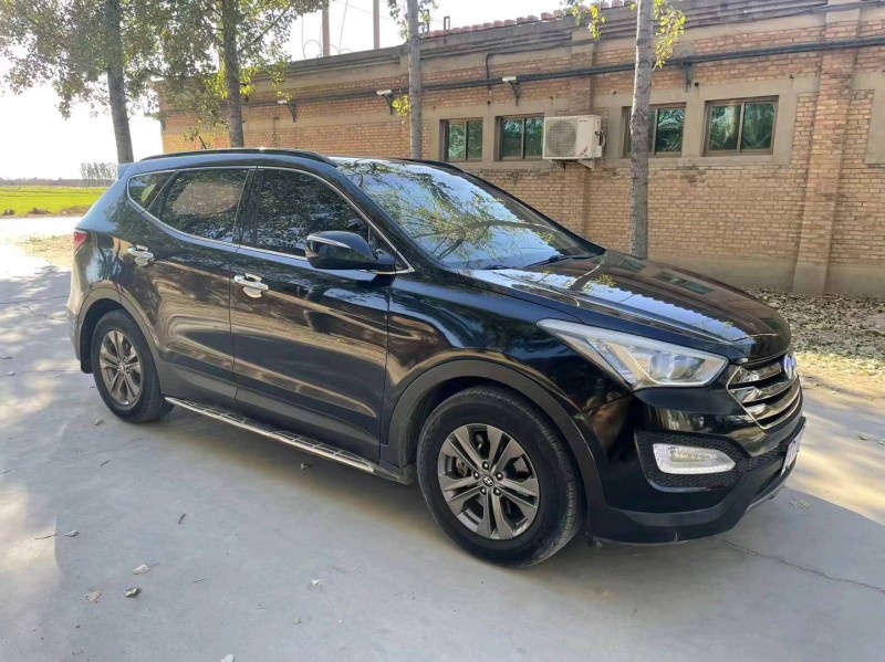 保定14年现代新胜达2