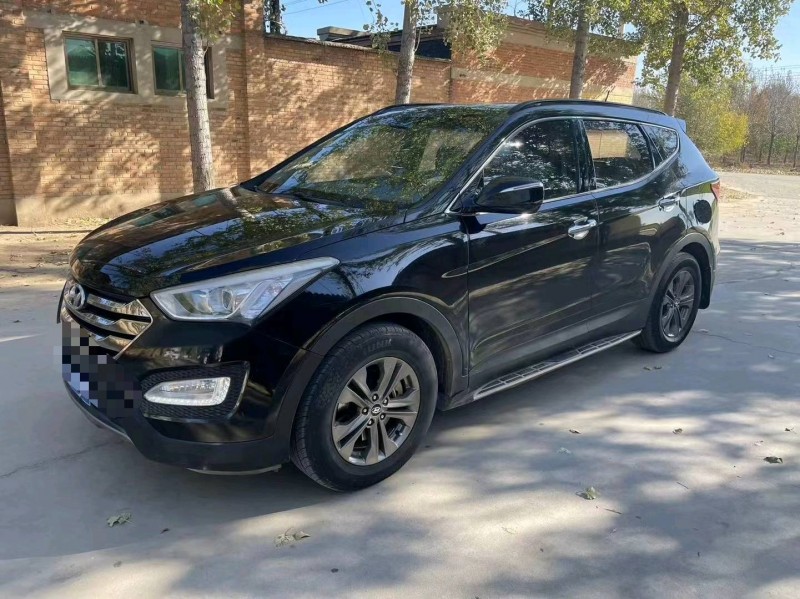 保定14年现代新胜达3