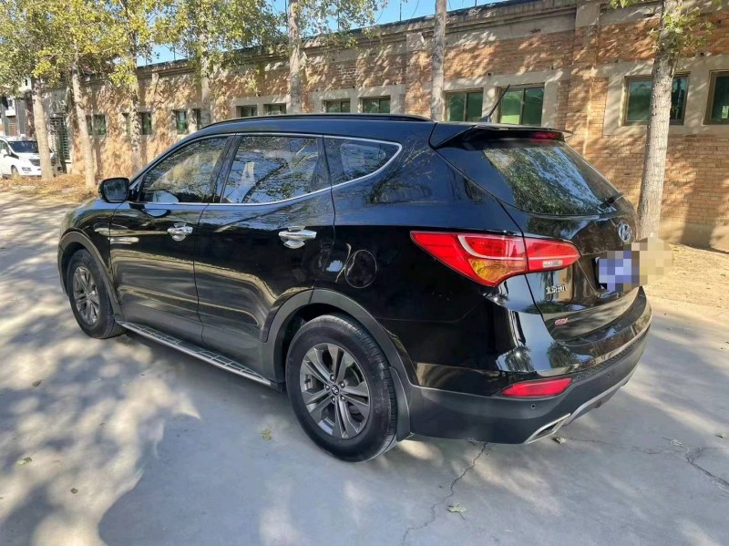 保定14年现代新胜达9