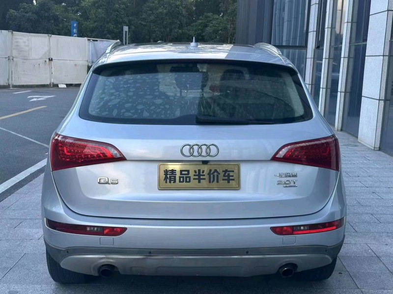 珠海12年奥迪Q59