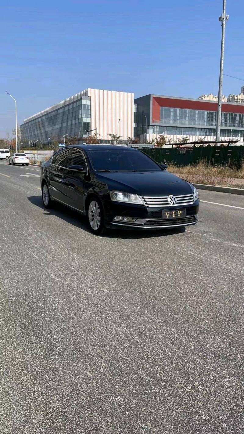 济南13年大众迈腾5