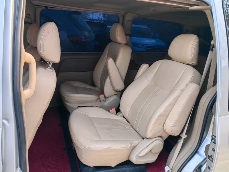 保定15年别克GL85