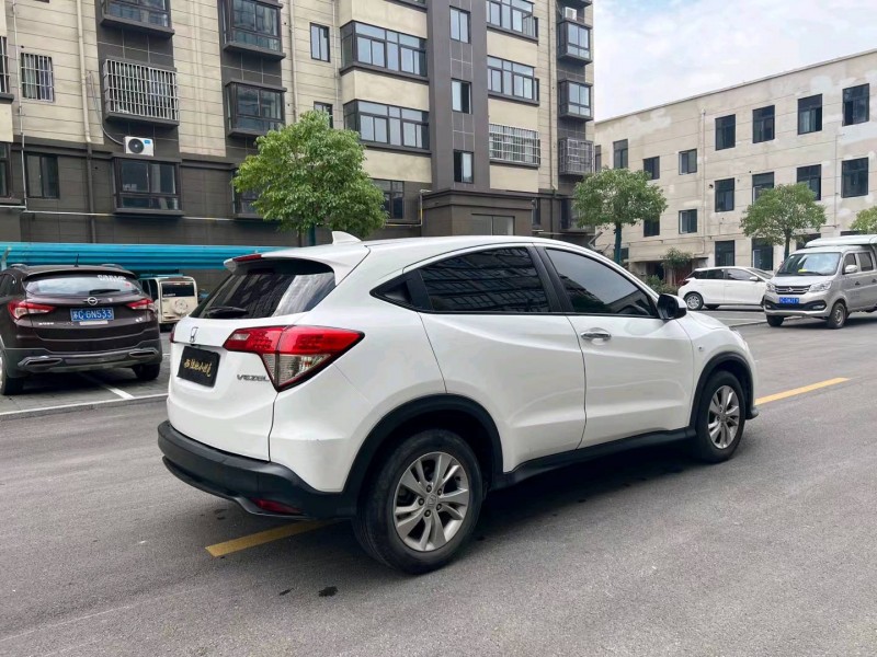 徐州20年本田缤智8