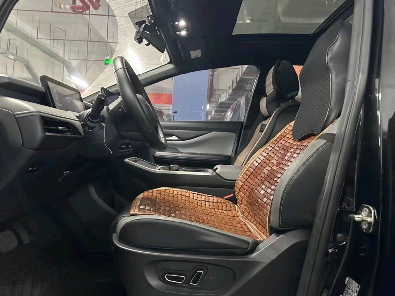 廣州22年合創汽車Z036