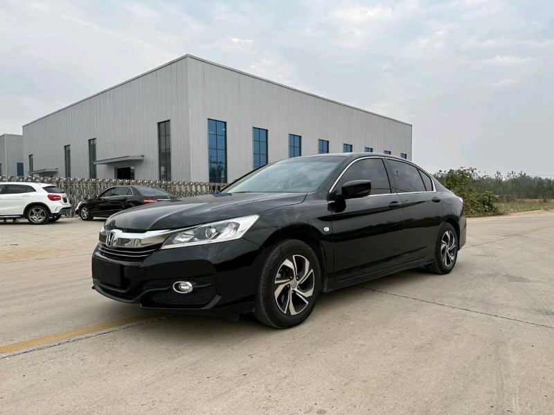 徐州18年本田雅阁3