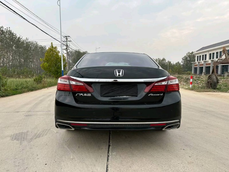 徐州18年本田雅阁9