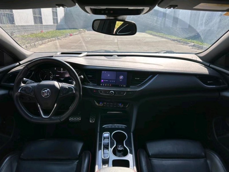 徐州21年别克君威4